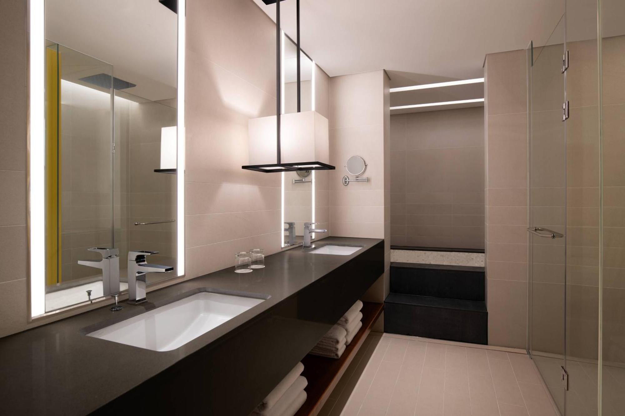 Hotel Courtyard By Marriott Suwon Exterior foto